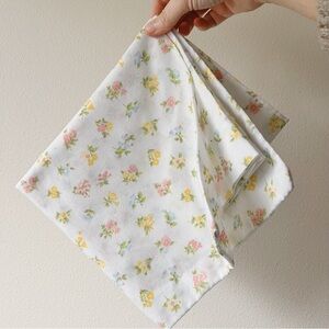 Vintage cottagecore floral flower shabby chic pillowcase‎
